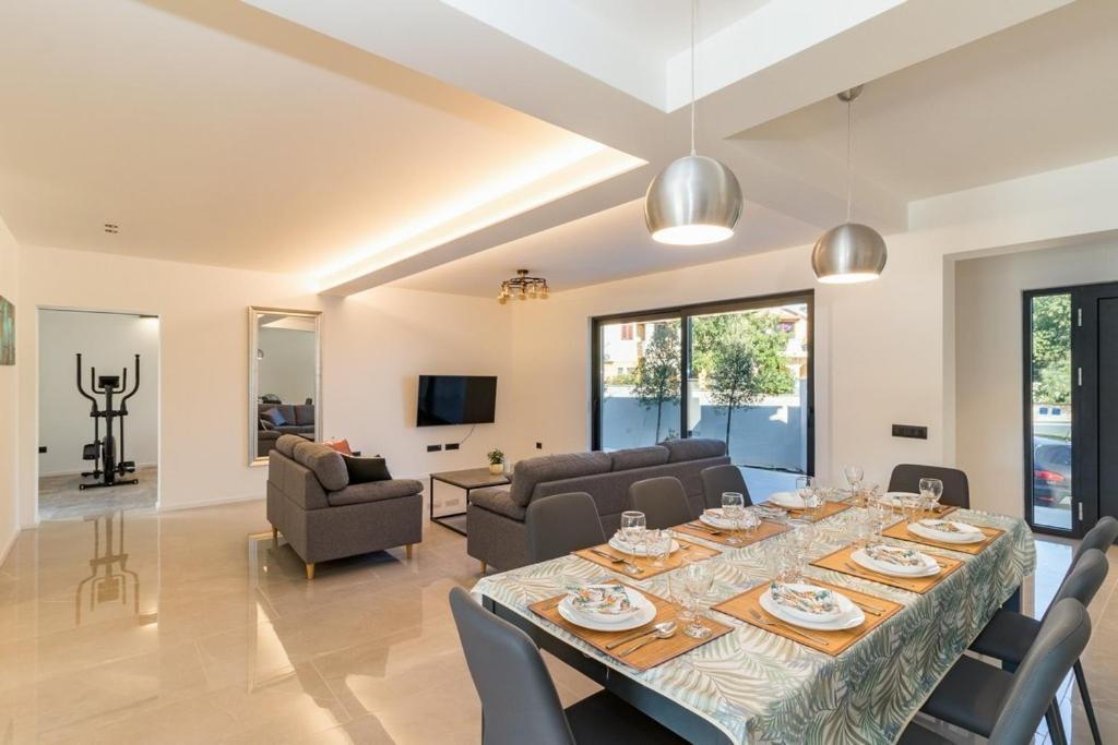 Villa Munat Ližnjan المظهر الخارجي الصورة
